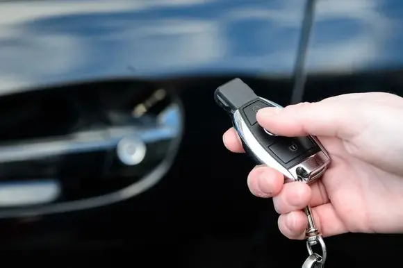 Xử lý chìa khóa ô tô bị hỏng